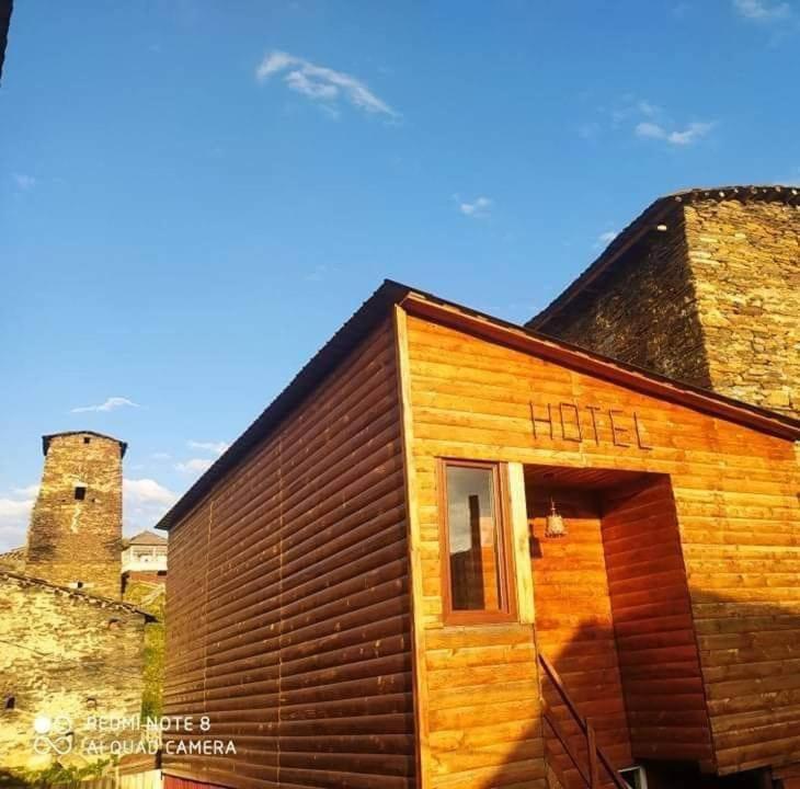 Guesthouse Luka Ushguli Exterior photo